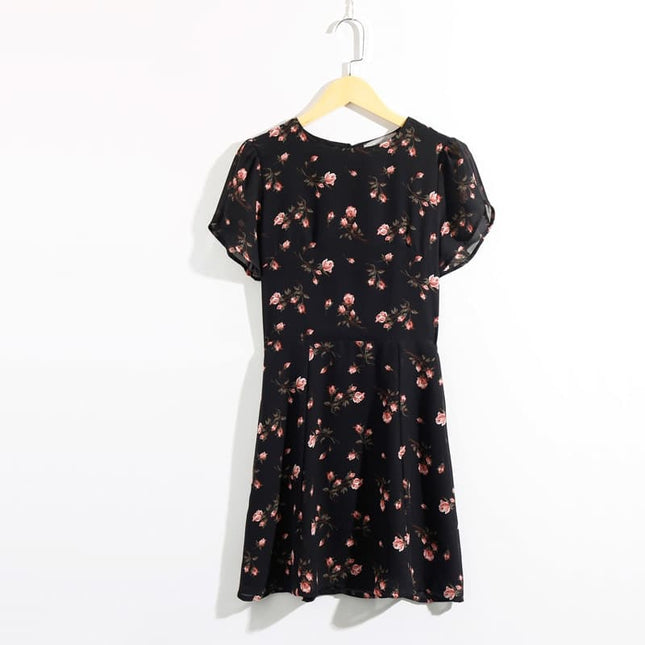 Women's Round Neck Short Sleeved Mini Dress - Wnkrs