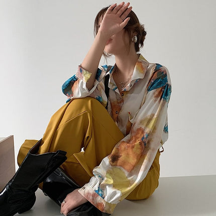 Oversized Printed Retro Blouse - Wnkrs