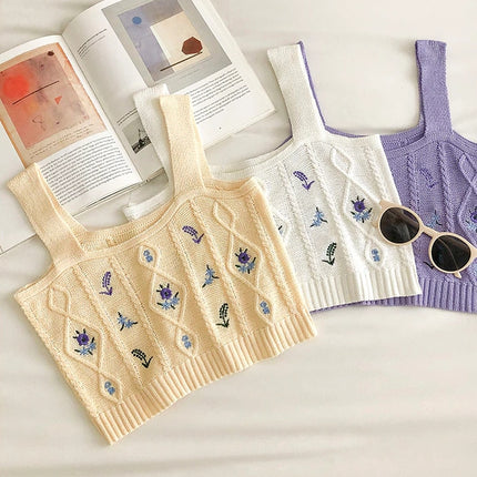 Women's Floral Embroidery Top - Wnkrs