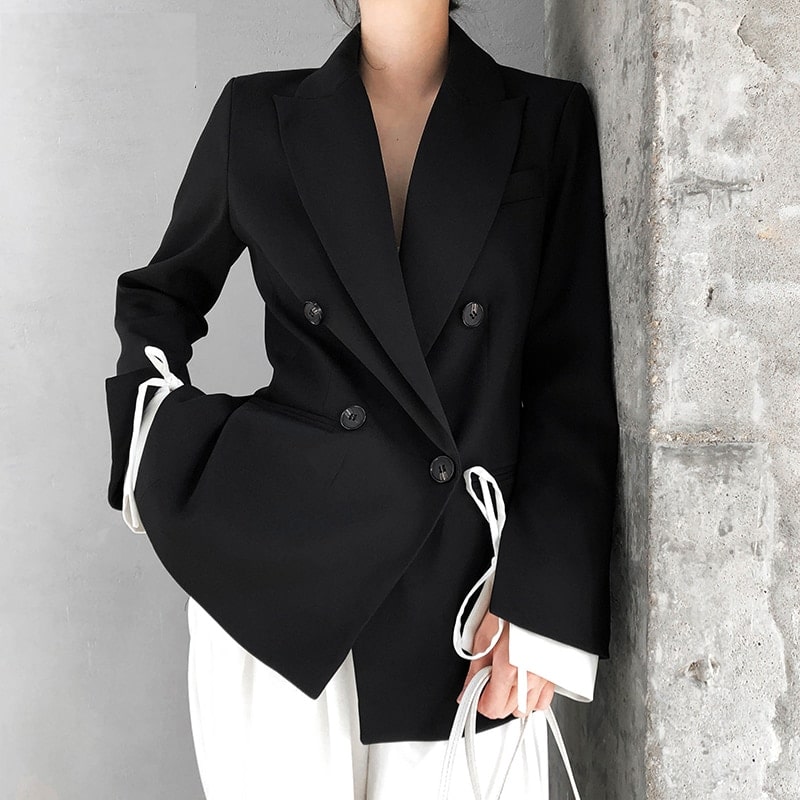 Women Black Tailored Blazer