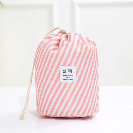 Round Drawstring Toiletry Bag - Wnkrs