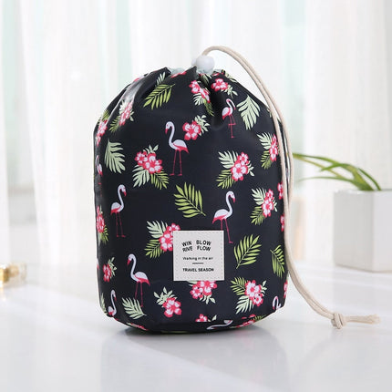 Round Drawstring Toiletry Bag - Wnkrs