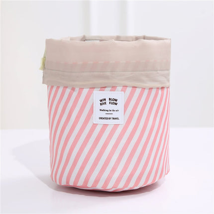 Round Drawstring Toiletry Bag - Wnkrs