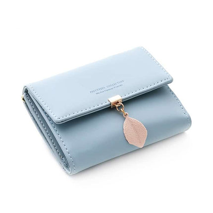 Women's Boho Short Wallet with Leaf Shaped Pendant - Wnkrs