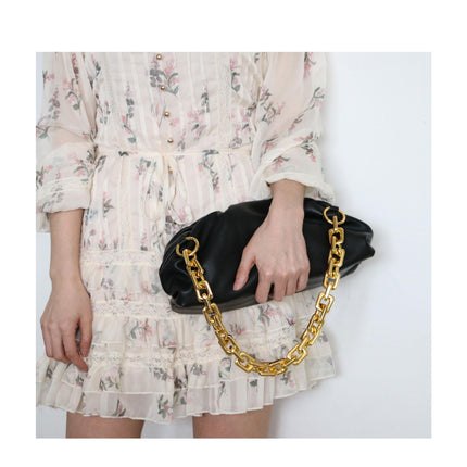 Women's Oversized Chain Shoulder Bag - Wnkrs