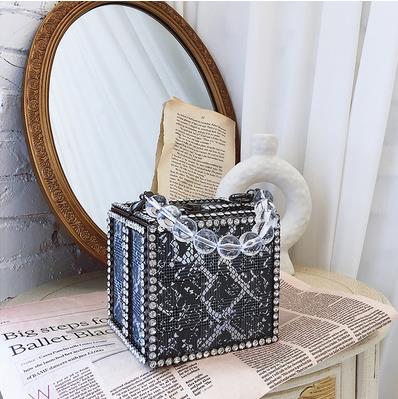 Women's Beaded Box Shoulder Bag - Wnkrs