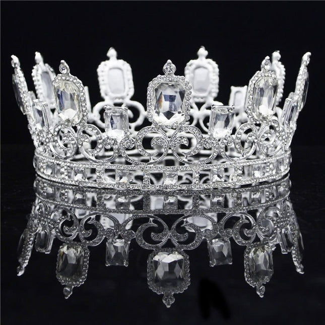 Women's Vintage Crystal Tiara - Wnkrs