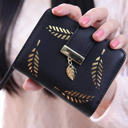 Women's Hollowed Leaves Pattern Wallet - Wnkrs