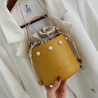 jaune