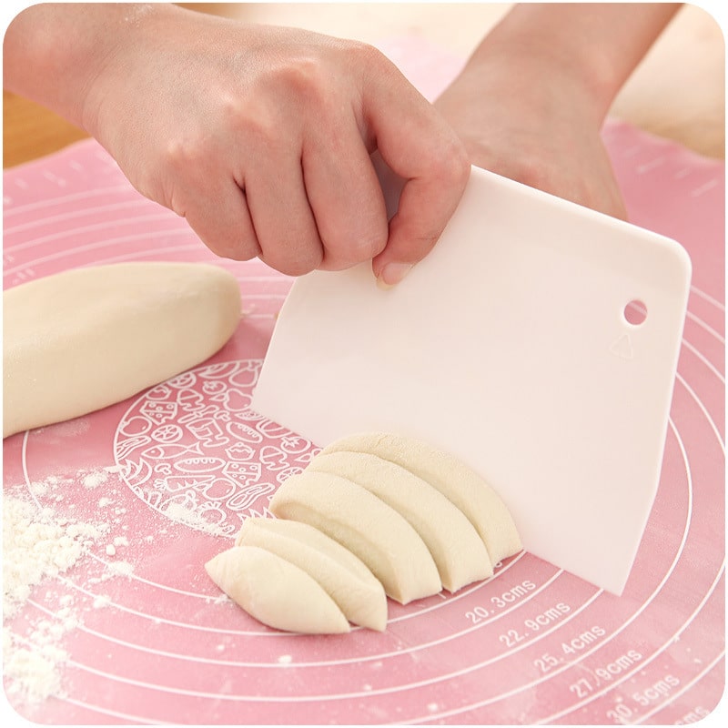 Plastic Pastry Cutter and Scraper