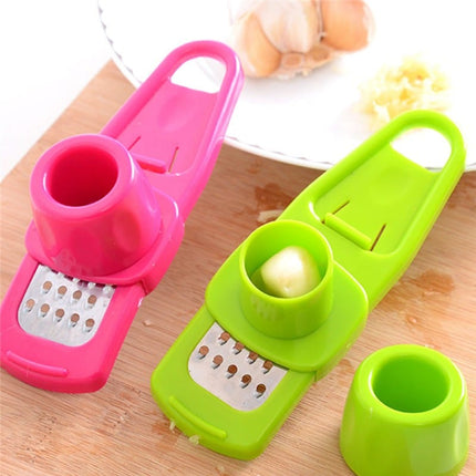 Practical Plastic and Stainless Steel Garlic Cutter - wnkrs