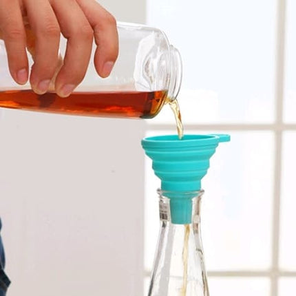 Collapsible Silicone Mini Liquid Funnel - Wnkrs