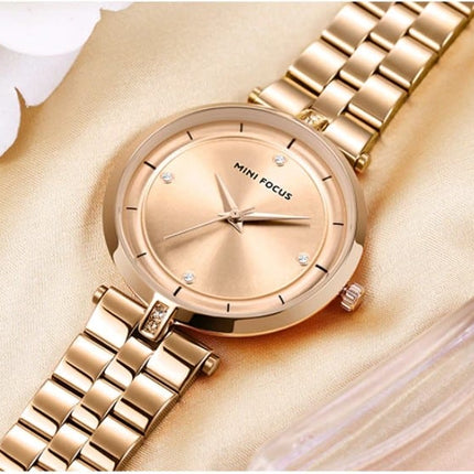 Women's Crystal Dial Stainless Steel Bracelet Watch - wnkrs