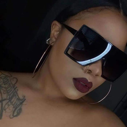 Oversized Square Shaped Sunglasses for Women - wnkrs