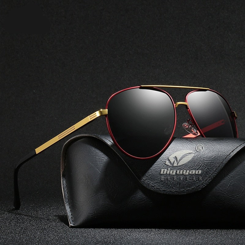 Pilot-Style Metal Sunglasses