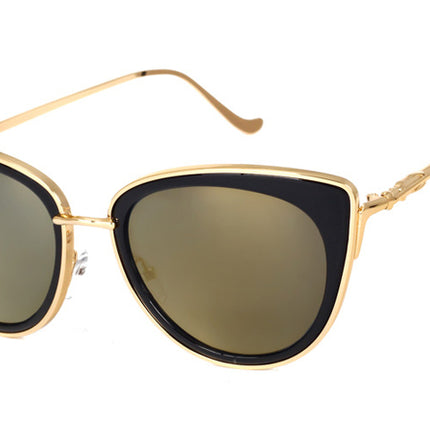 Women's Vintage Cat's Eye Style Sunglasses with Colorful Lenses - wnkrs