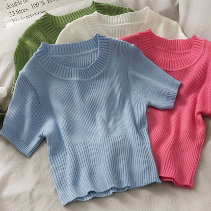 Women's Short Sleeved Knitted Crop Top - Wnkrs