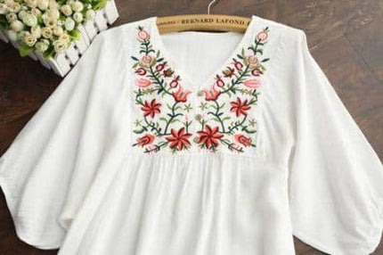 Women's Vintage Embroidered Mini Dress - Wnkrs